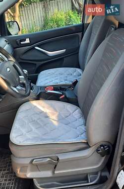 Минивэн Ford C-Max 2010 в 