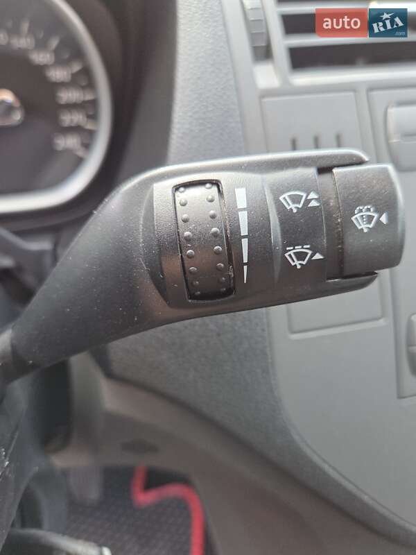 Минивэн Ford C-Max 2008 в Днепре