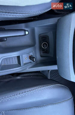 Минивэн Ford C-Max 2011 в 