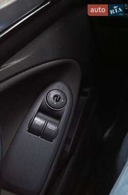 Минивэн Ford C-Max 2009 в 