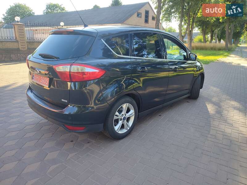 Минивэн Ford C-Max 2012 в Лубнах