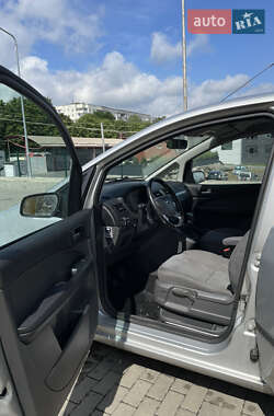 Мінівен Ford C-Max 2004 в 