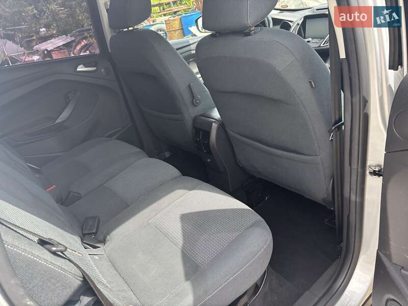 Минивэн Ford C-Max 2015 в Нововолынске