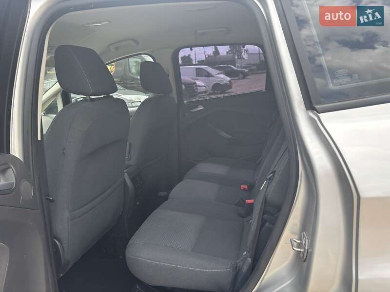 Минивэн Ford C-Max 2015 в Нововолынске