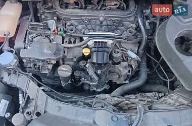 Мінівен Ford C-Max 2011 в 