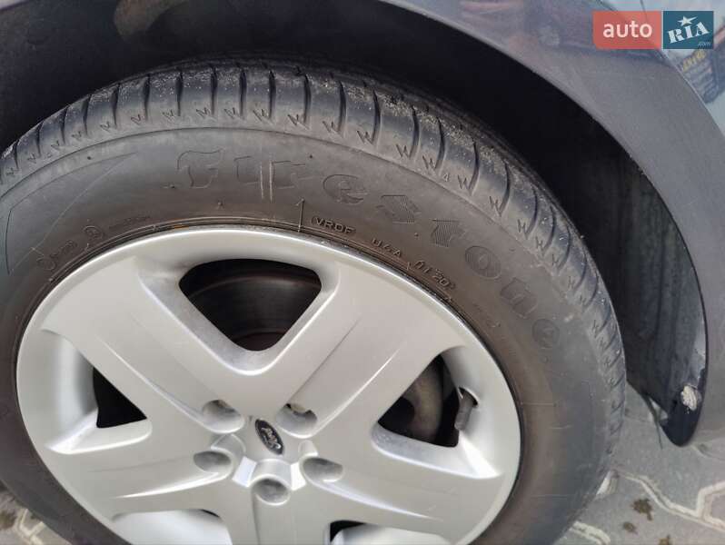 Минивэн Ford C-Max 2009 в Луцке