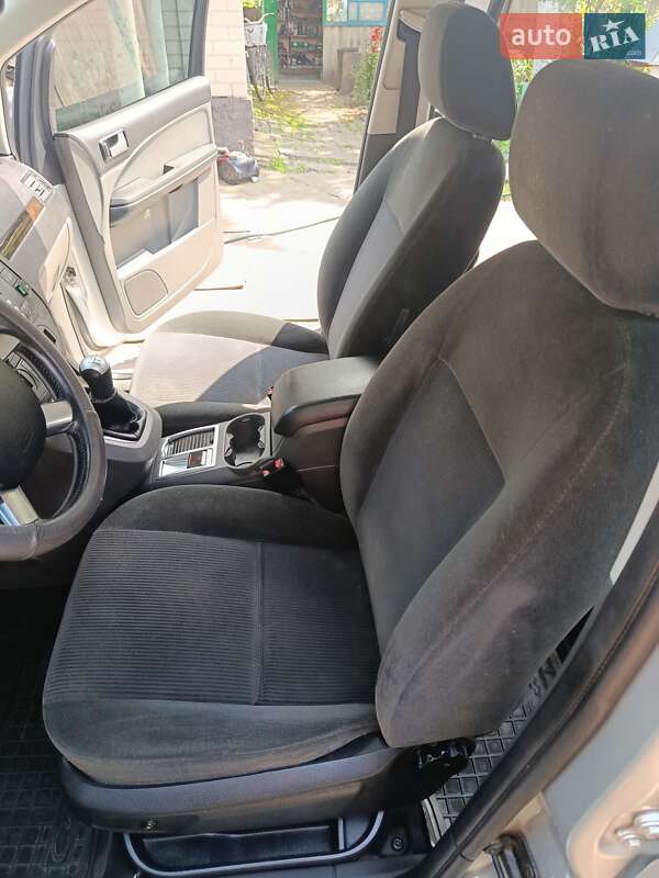 Мінівен Ford C-Max 2006 в Ромнах фото 8 Мінівен Ford C-Max 2006 в Ромнах