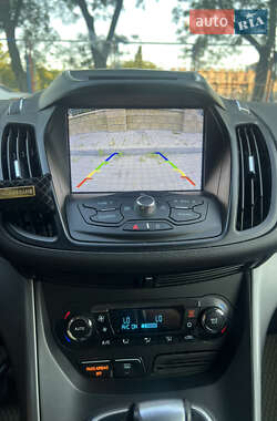 Мінівен Ford C-Max 2013 в 