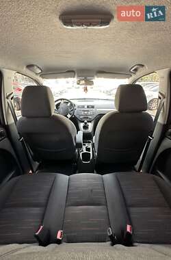 Мінівен Ford C-Max 2009 в 