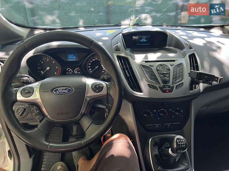Минивэн Ford C-Max 2014 в Рени