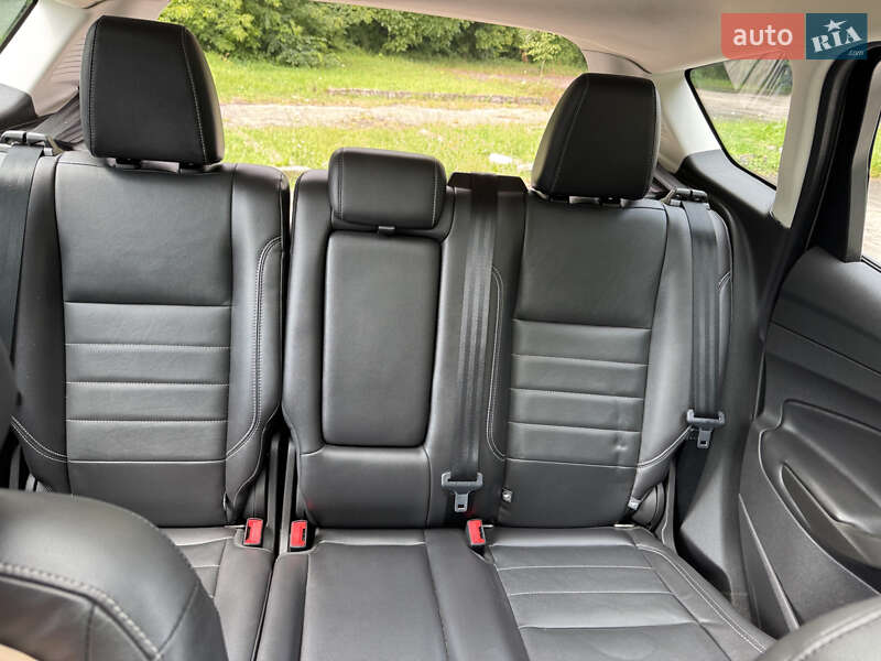 Минивэн Ford C-Max 2016 в Черновцах фото 21 Минивэн Ford C-Max 2016 в Черновцах