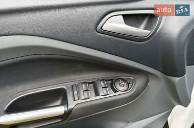 Мінівен Ford C-Max 2011 в 