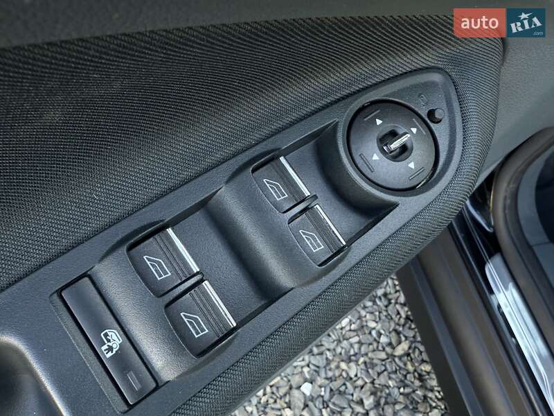 Минивэн Ford C-Max 2013 в Стрые