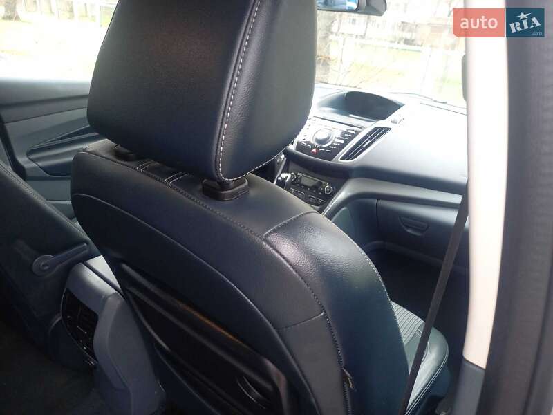 Минивэн Ford C-Max 2013 в Черкассах