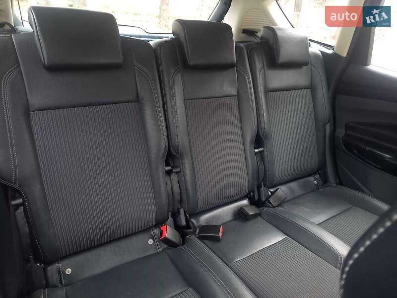 Минивэн Ford C-Max 2013 в Черкассах