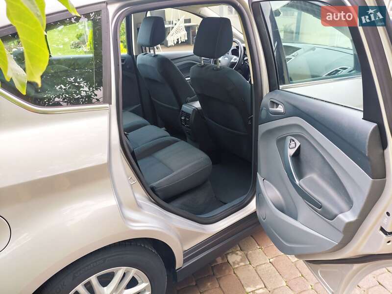 Минивэн Ford C-Max 2012 в Стрые