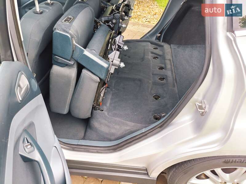 Минивэн Ford C-Max 2012 в Стрые