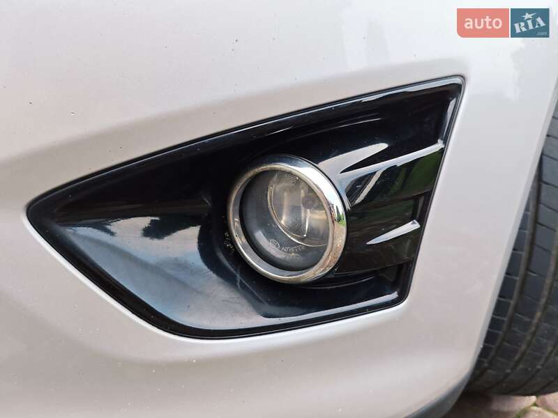 Минивэн Ford C-Max 2012 в Стрые
