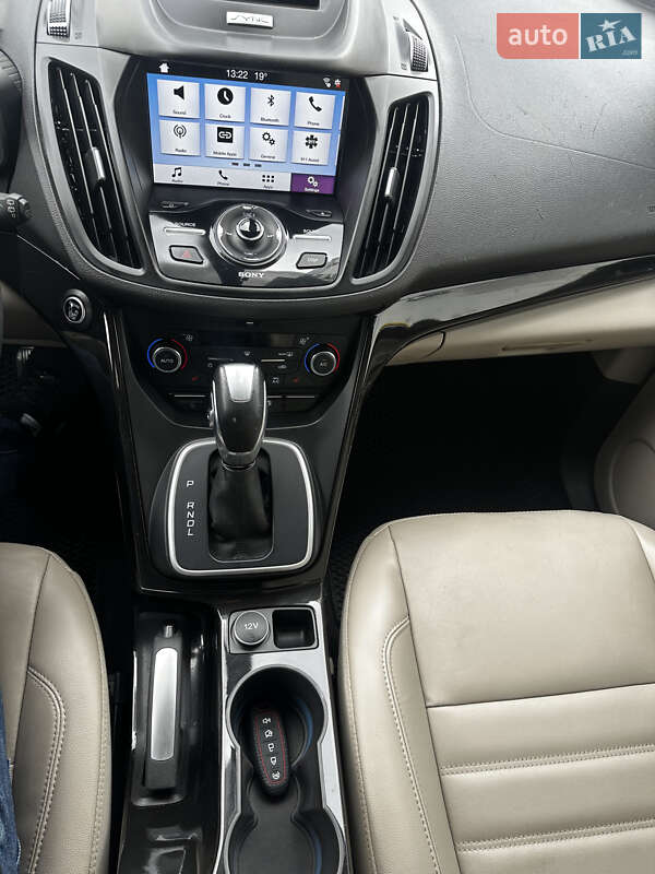 Минивэн Ford C-Max 2016 в Луцке