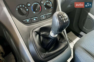 Минивэн Ford C-Max 2011 в 