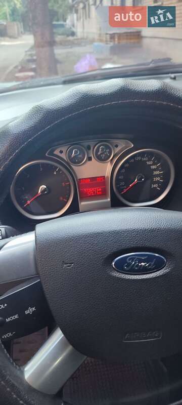 Минивэн Ford C-Max 2010 в Кривом Роге фото 7 Минивэн Ford C-Max 2010 в Кривом Роге