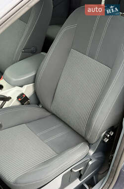 Минивэн Ford C-Max 2011 в 