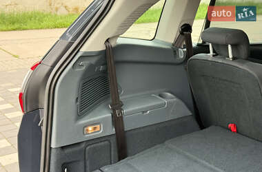 Минивэн Ford C-Max 2011 в 