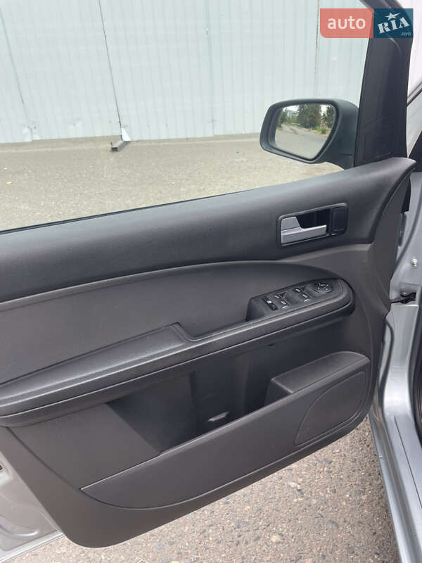 Мінівен Ford C-Max 2005 в Олександрії