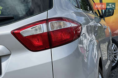 Минивэн Ford C-Max 2012 в 