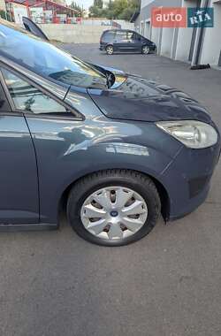 Минивэн Ford C-Max 2012 в 