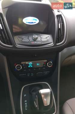 Минивэн Ford C-Max 2016 в 
