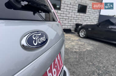 Мінівен Ford C-Max 2010 в 