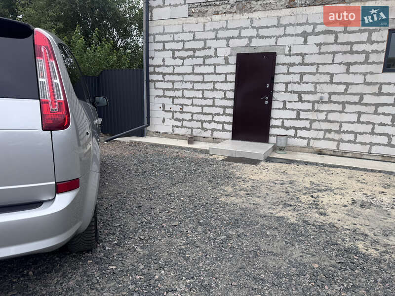 Минивэн Ford C-Max 2010 в Звенигородке