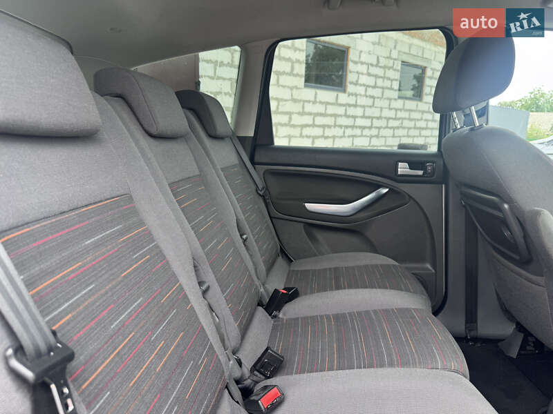 Минивэн Ford C-Max 2010 в Звенигородке