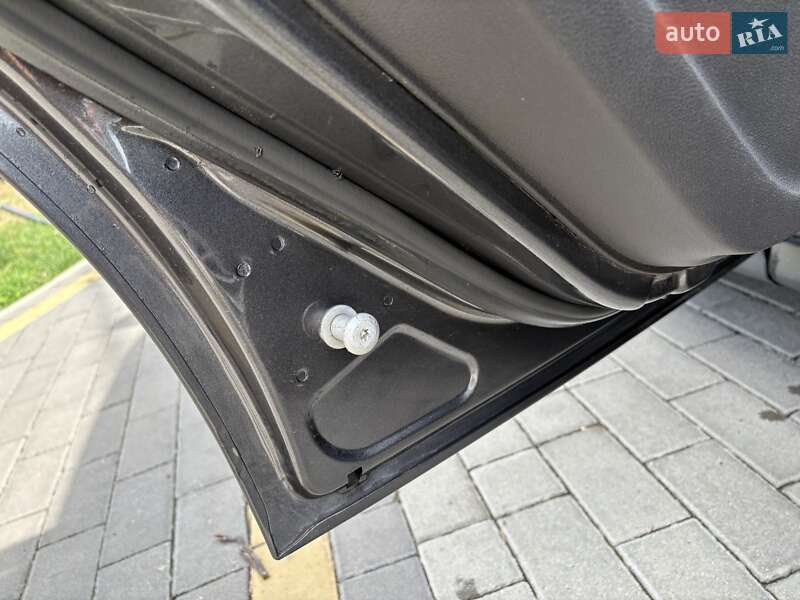 Мінівен Ford C-Max 2015 в Одесі