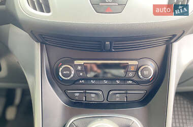 Мінівен Ford C-Max 2013 в 