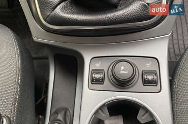 Мінівен Ford C-Max 2013 в 