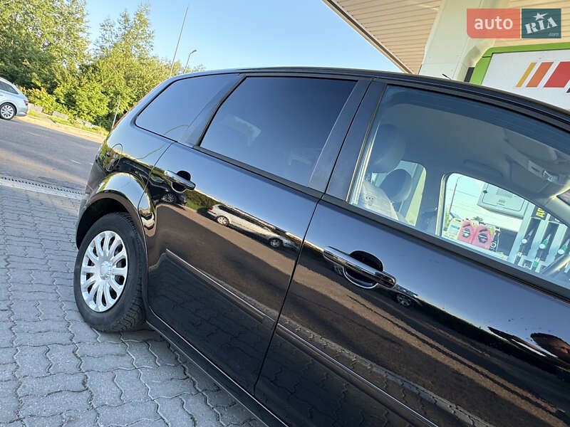 Минивэн Ford C-Max 2010 в Дрогобыче