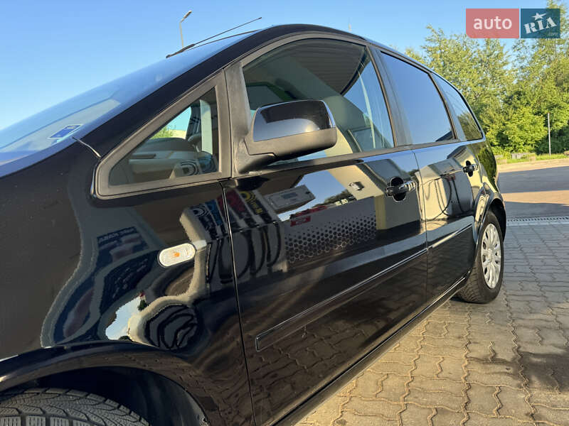 Минивэн Ford C-Max 2010 в Дрогобыче