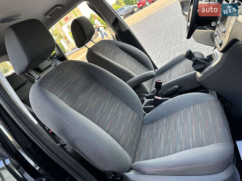 Минивэн Ford C-Max 2010 в Дрогобыче