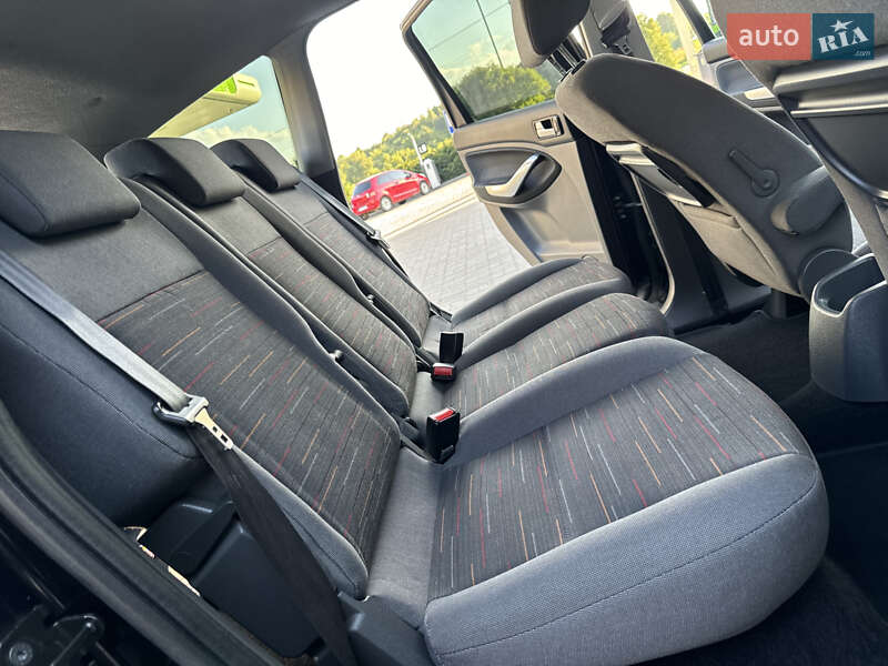 Минивэн Ford C-Max 2010 в Дрогобыче