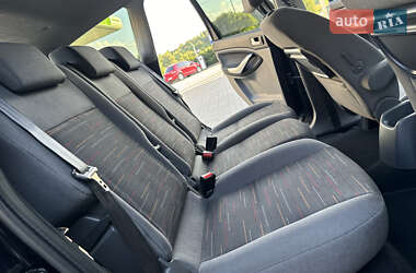 Минивэн Ford C-Max 2010 в 