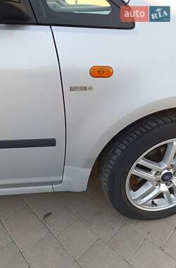 Минивэн Ford C-Max 2005 в 