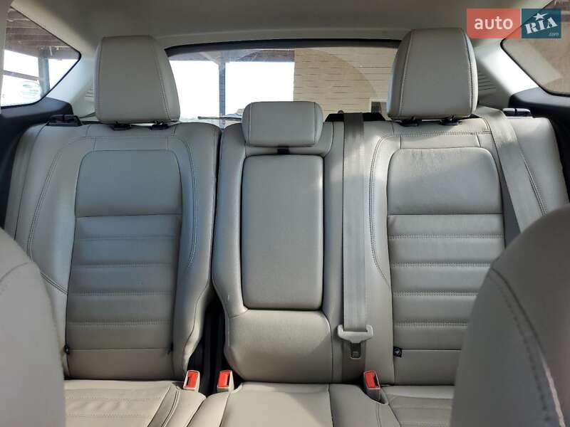 Минивэн Ford C-Max 2017 в Львове