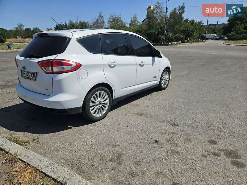 Минивэн Ford C-Max 2017 в Днепре