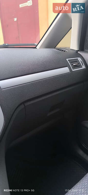 Минивэн Ford C-Max 2007 в Черкассах