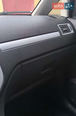 Минивэн Ford C-Max 2007 в 