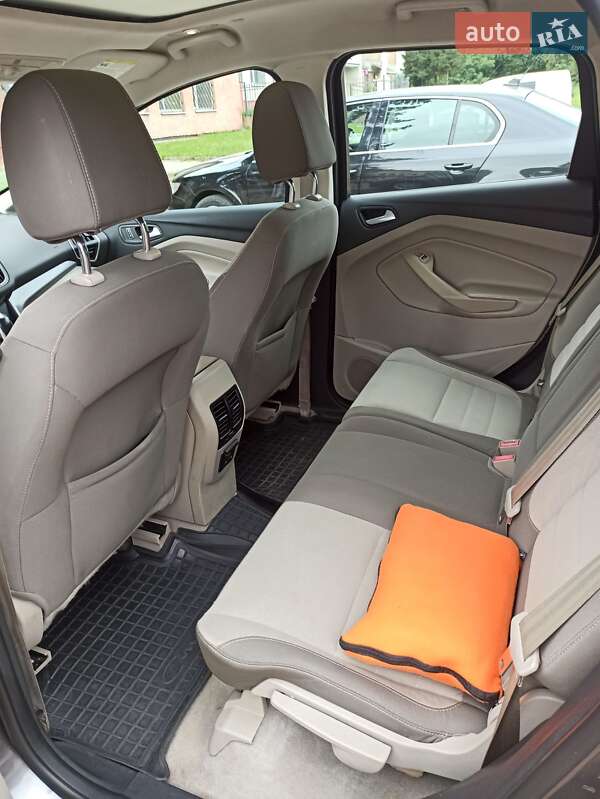 Минивэн Ford C-Max 2012 в Львове