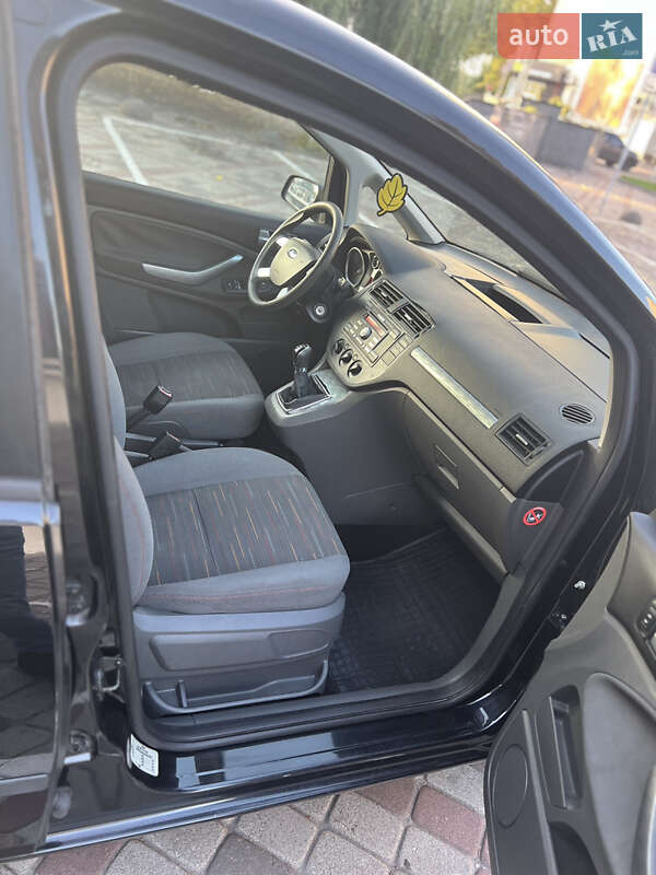 Минивэн Ford C-Max 2008 в Луцке