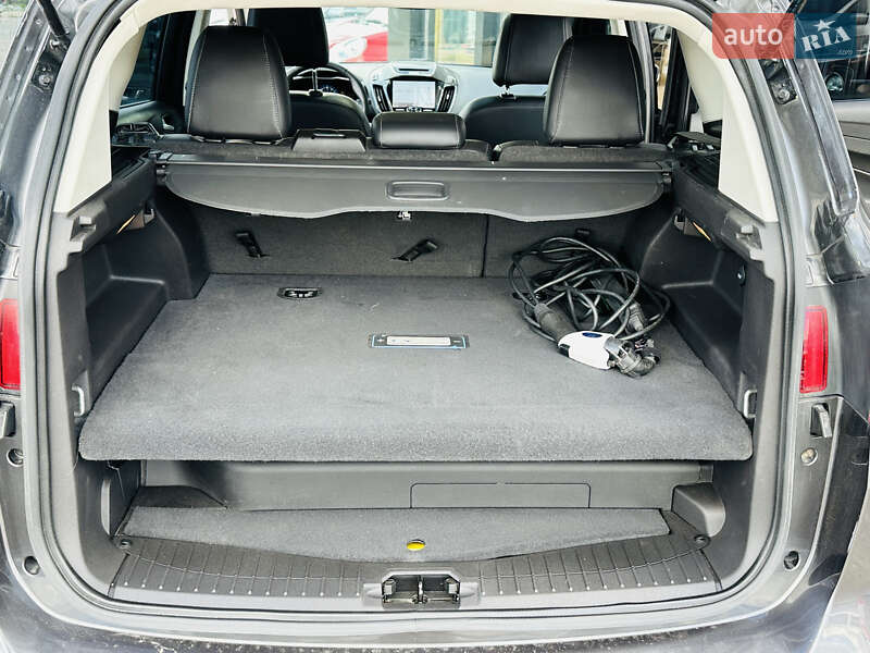 Минивэн Ford C-Max 2016 в Харькове